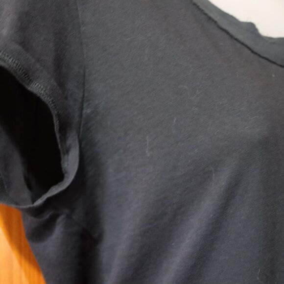 DKNY Black Blouse with Ribbon Flower Detail Business casual LARGE - Picture 4 of 11